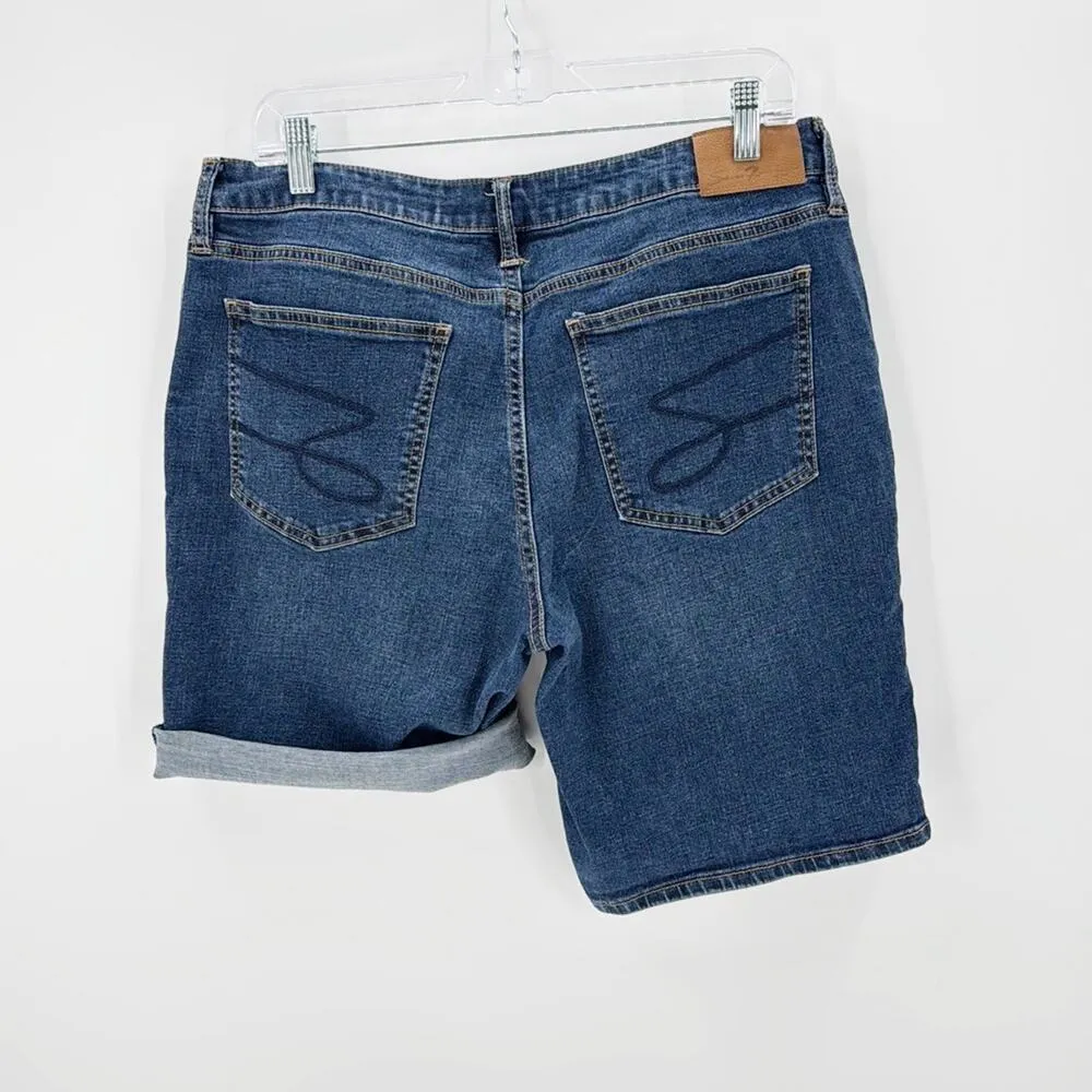 Seven7 high rise dark wash stretch denim shorts size 12 coastal beach summer - Image 2