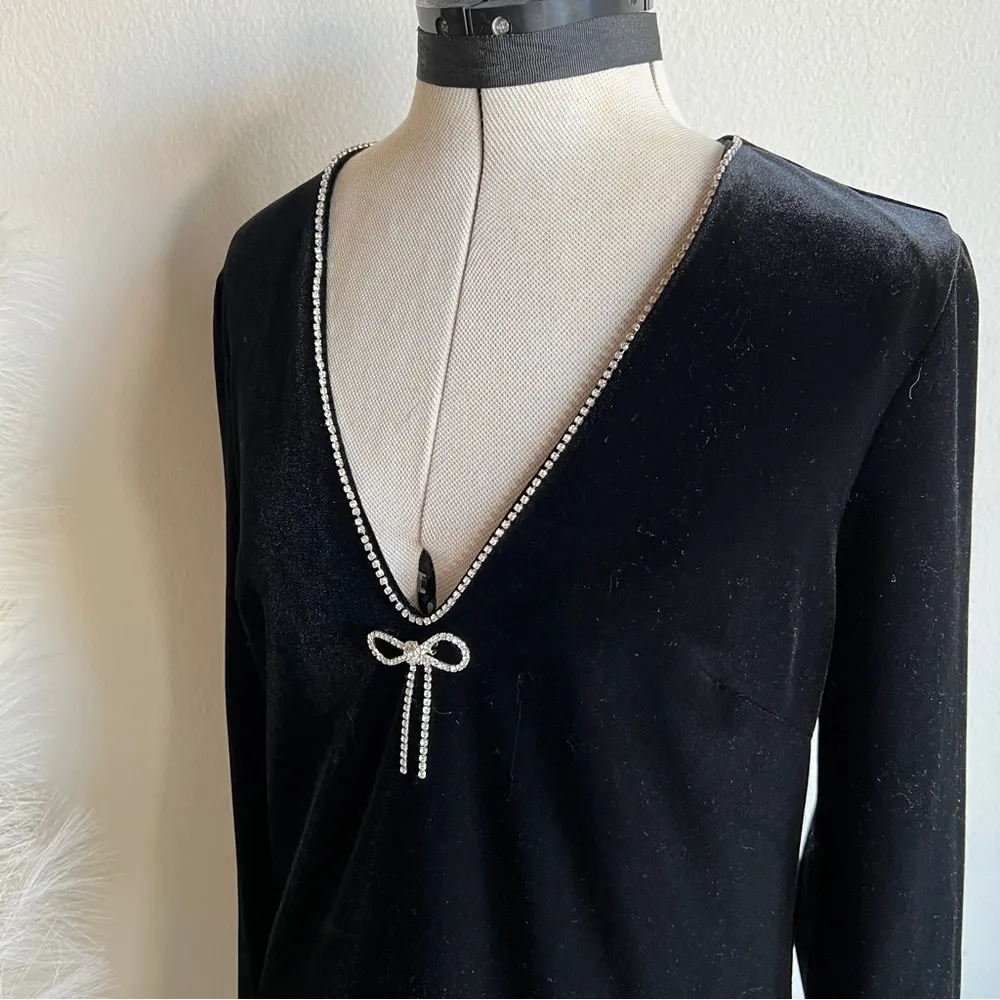 NWT Lucy Paris Black Velvet Long Sleeve Rhinestone Bow mini dress - Image 10