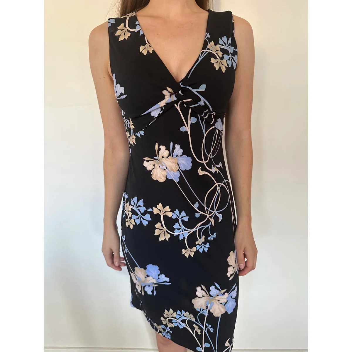 BCBG Paris Black and Blue Floral Short Sleeve Casual Dress Size XS - Image 3