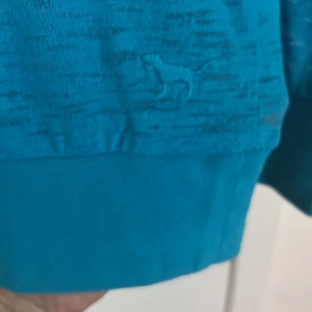 Victoria's Secret Pink Women's Burnout Blue Long Sleeve Shirt Size Medium - Image 3