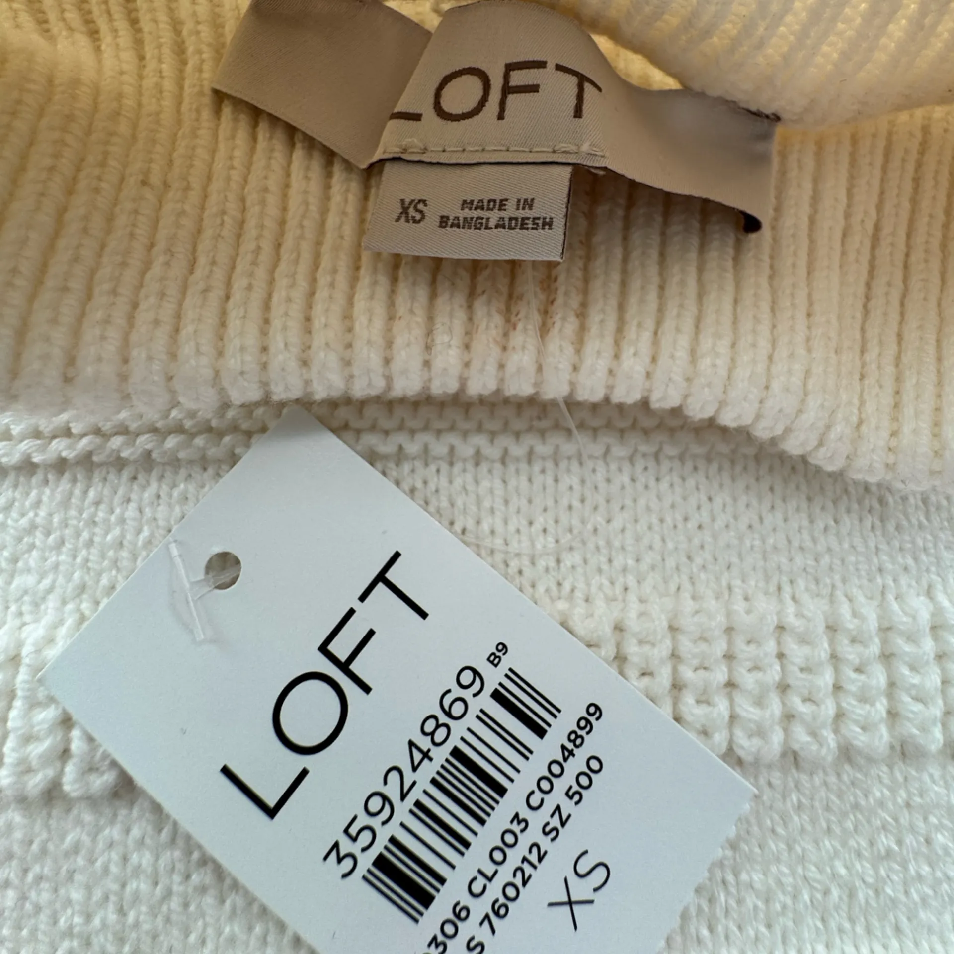NWT Loft Knot Mock Neck Sweater 
Size Extra Small - Image 4