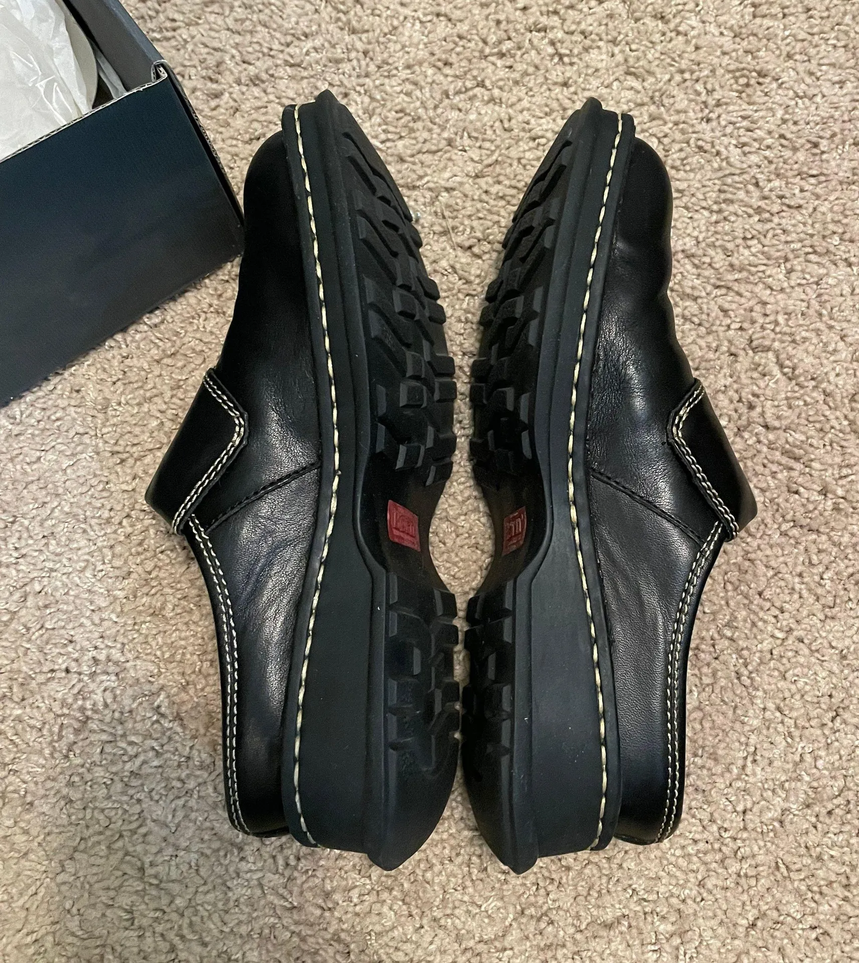 Born Shoes Born Clogs - Image 3