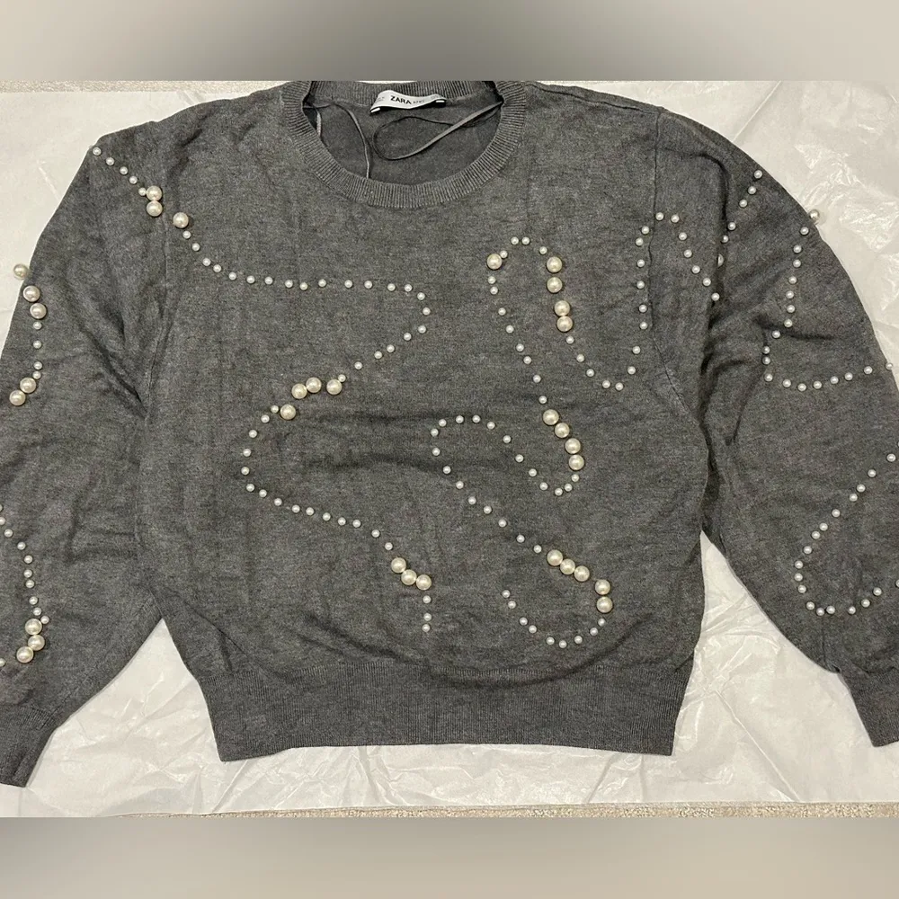 Zara Gray Pearl Embellished Top - Image 3