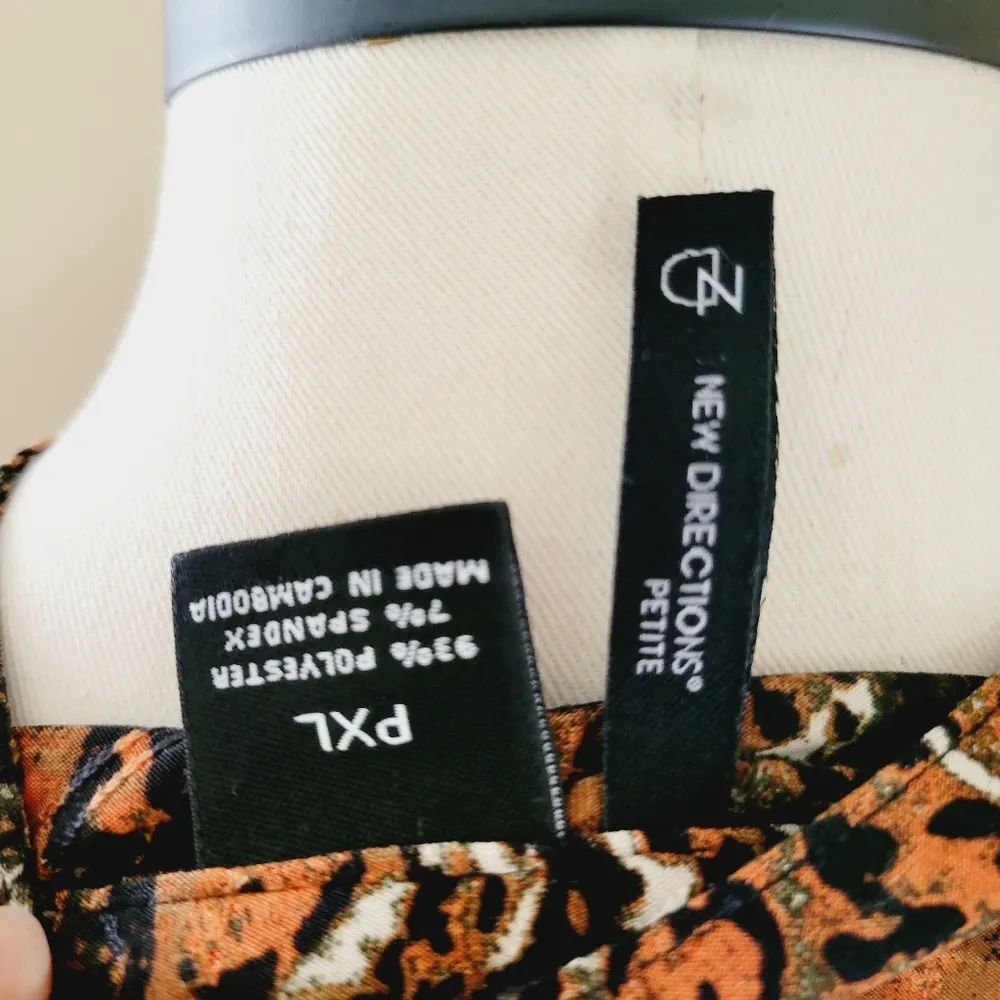 New directions abstract houndstooth top size xlp - Image 7