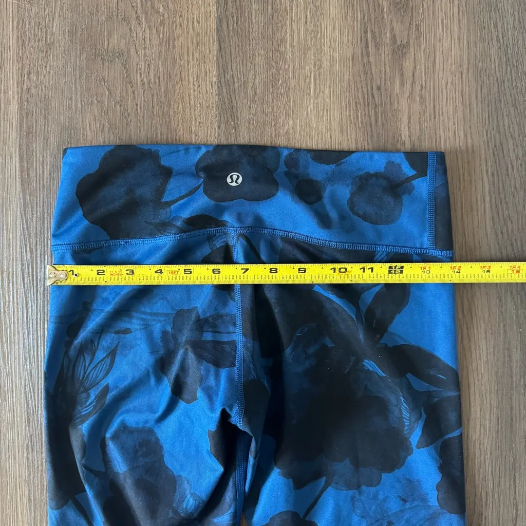 Lululemon‎ Blue Floral Print High Waist Leggings Women's Activewear Pants - Image 6