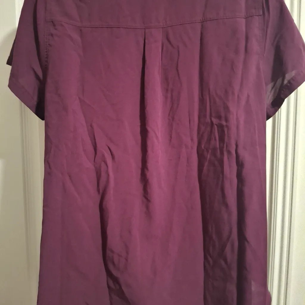 Torrid NWOT Sz 2 Women's Purple Button-Front Top - Image 11