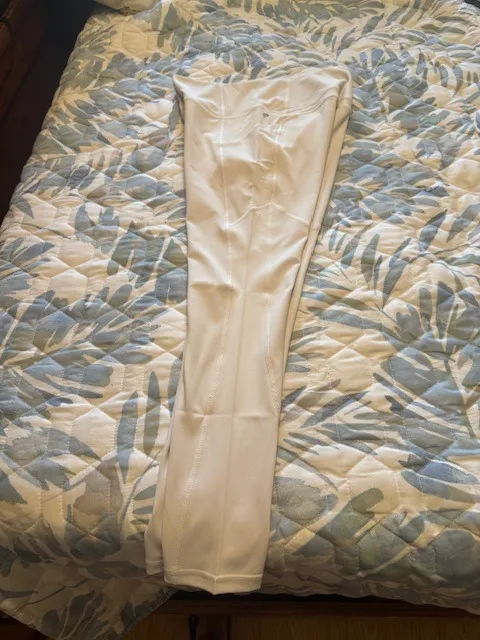 Fabletics Oasis PureLuxe High-Waisted Legging Light Grey Sz M - Image 2