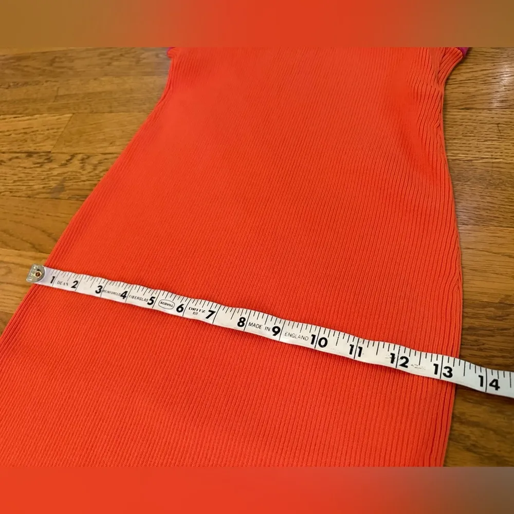 NWOT Crossover Contrast Neckline Stretch Ribbed Knit Midi Dress size M - Image 9