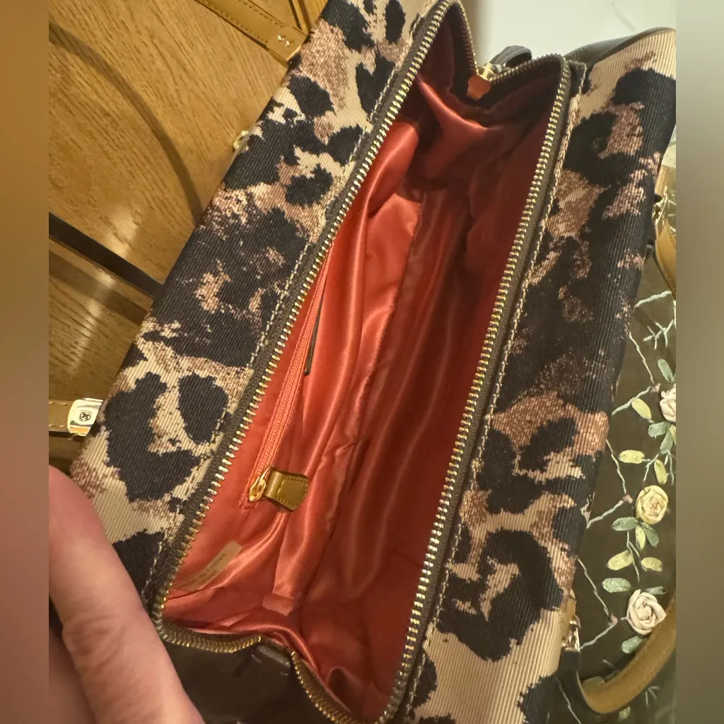 COACH Madison 25642 Ocelot Print w/Tan and dark brown leather.Peach color lining - Image 13