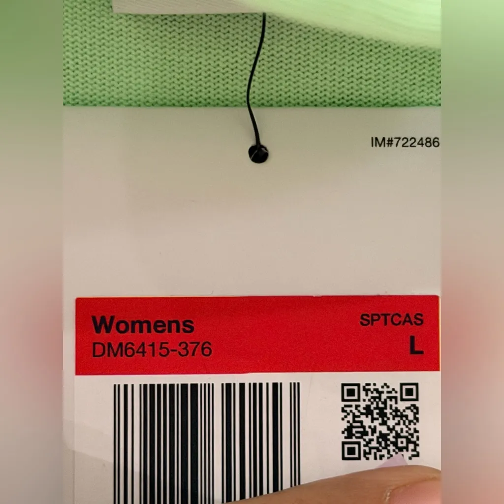 Nike oversized women’s sport full zip up hoodie size Large - Image 5