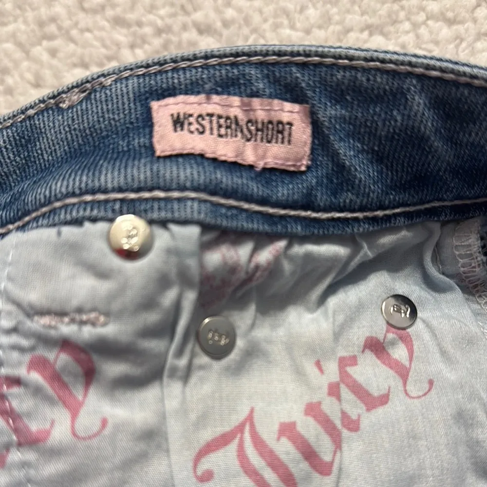 Juicy Couture Light Blue Distressed Jean Shorts - Image 3