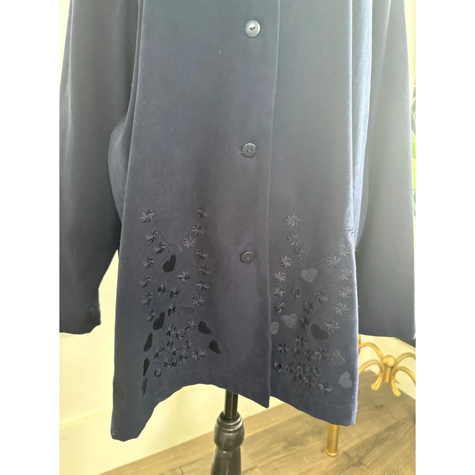Jane Ashley Navy Blue Button Down Tunic‎ Top Long Sleeve Laser Cut Details - Image 2