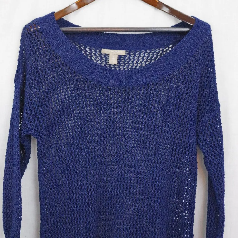 Banana Republic Blue Loose Knit Mesh like Top Large - Image 8