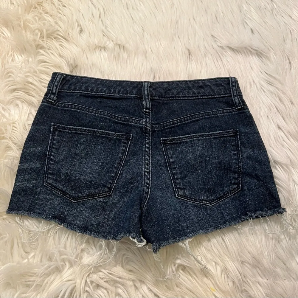 Universal Thread High-Rise Shortie Shorts Dark Wash - Image 9