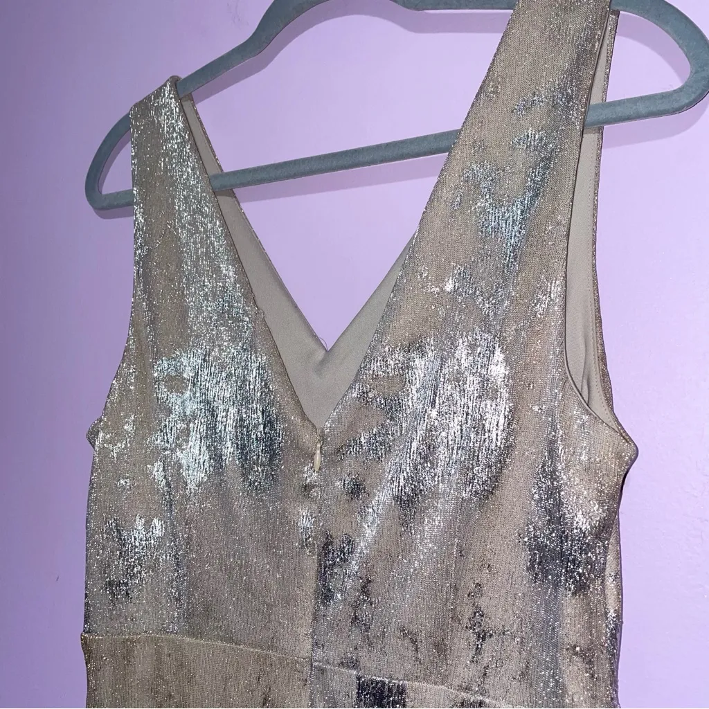 Tahari Silver Metallic Wide Leg Jumpsuit Women Sz 8 Formal Event Cocktail Party - Image 7