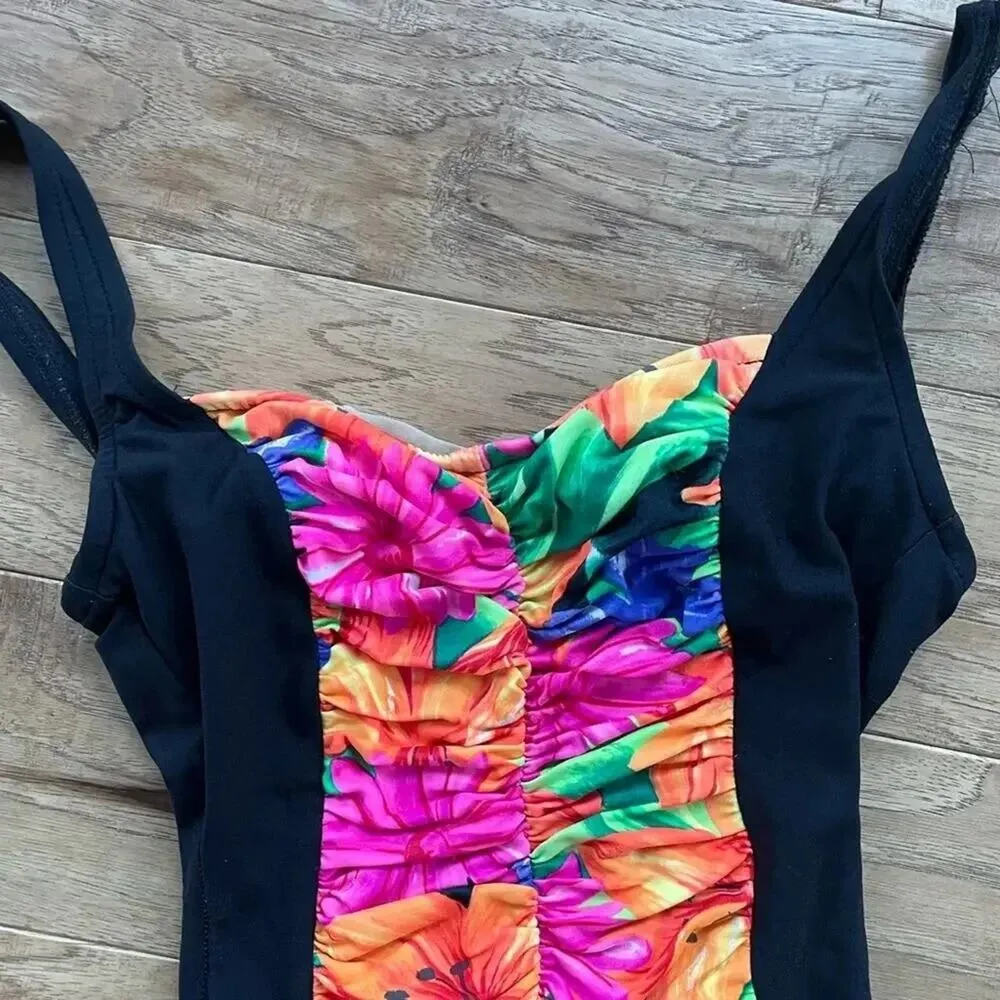 Vintage Women’s Coco Beach One Piece Floral Swim Suit Size 8 Black - Image 2