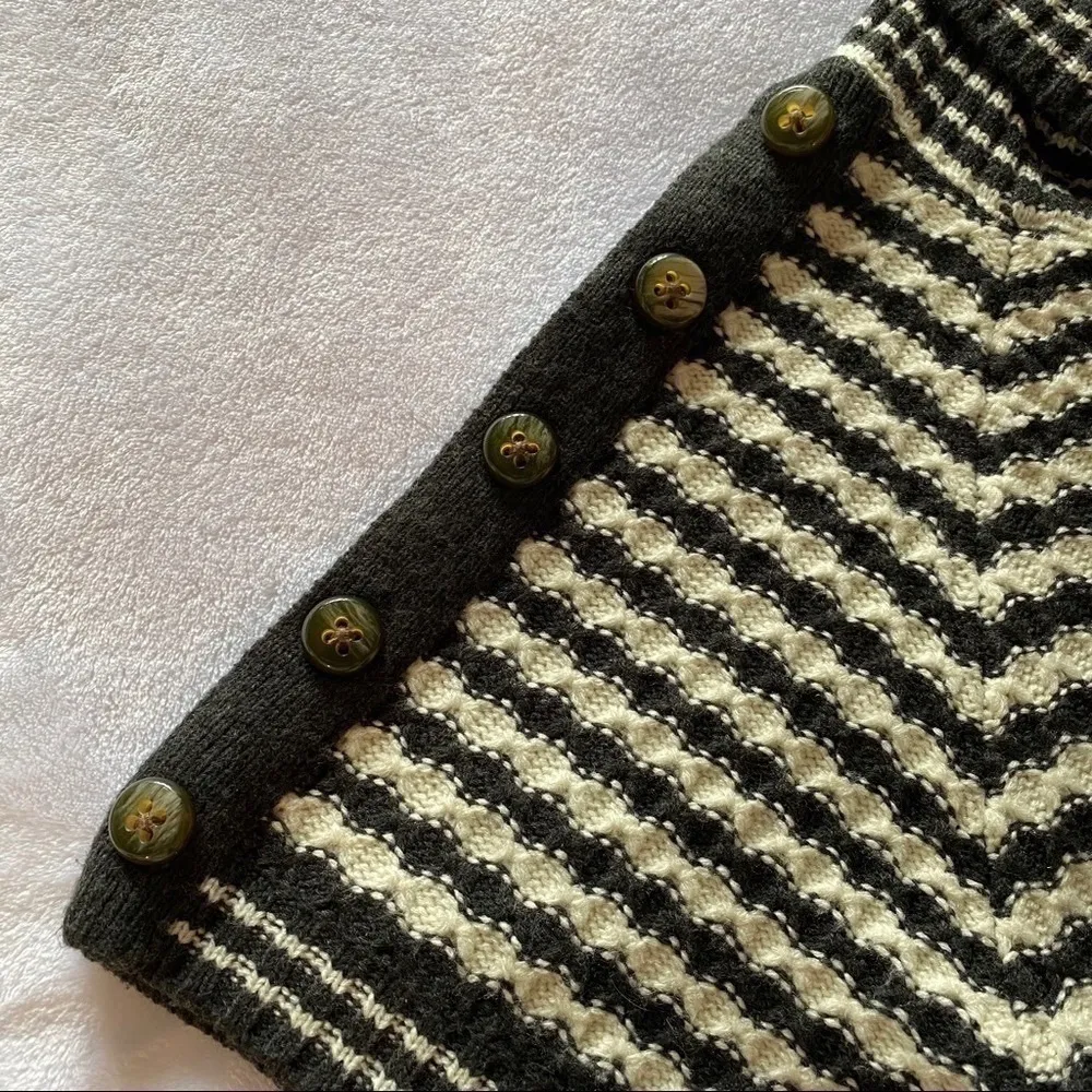 Striped Short Sleeve Cowl Neck Long Sweater Gray/Cream Medium - Image 12