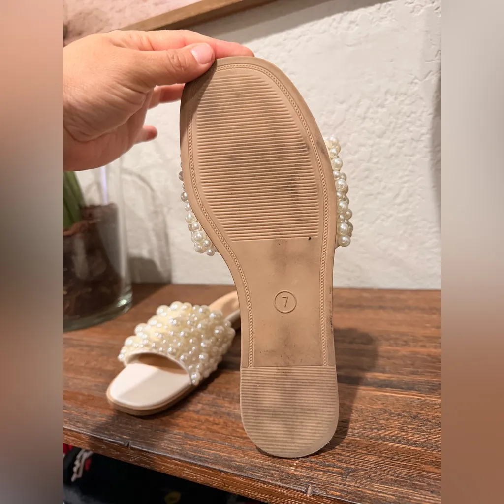 A new day Women's Nylah Pearl Slide Sandals - A New Day size 7 like new clean - Image 3