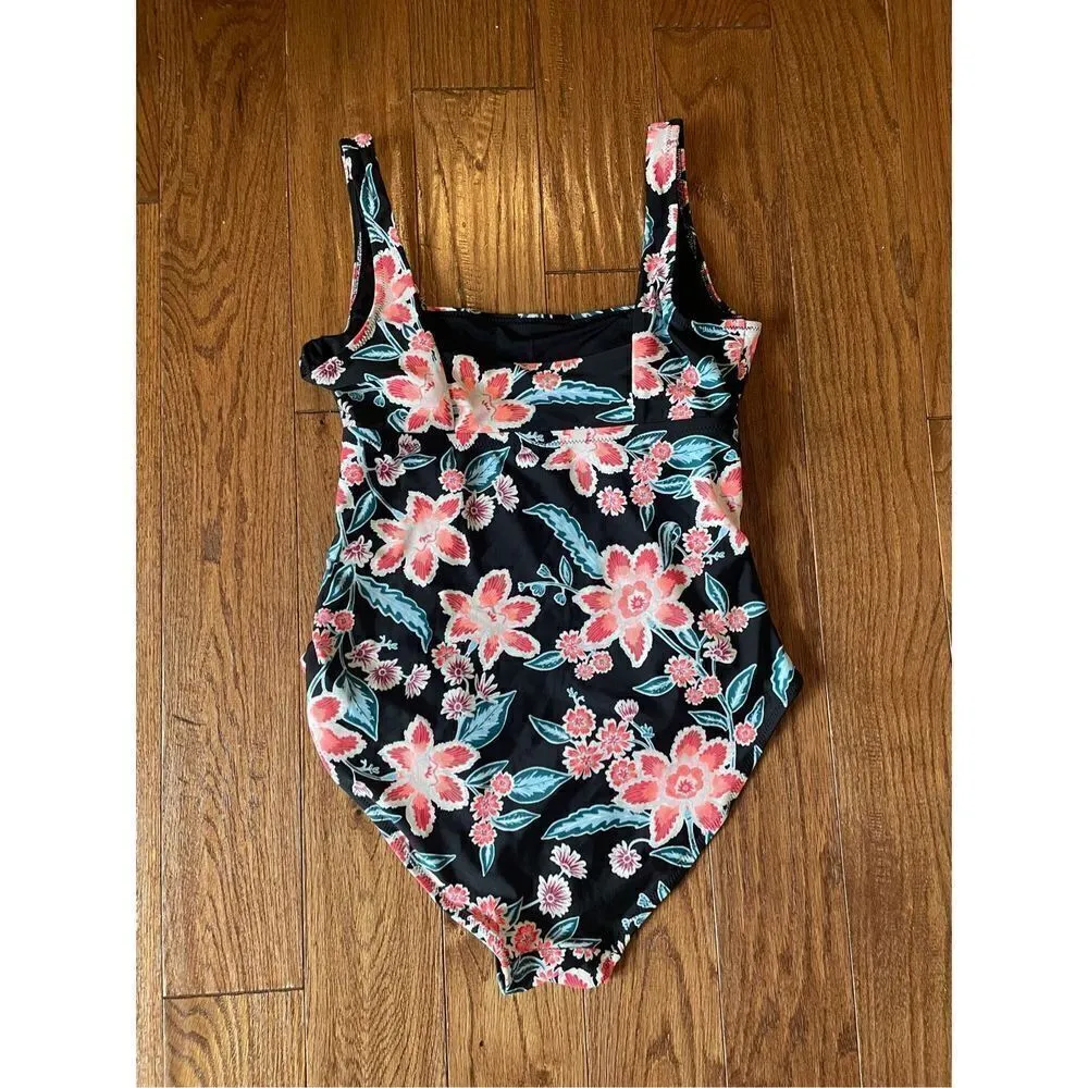 Old navy black floral ruched square neck one piece swimsuit medium - Image 3