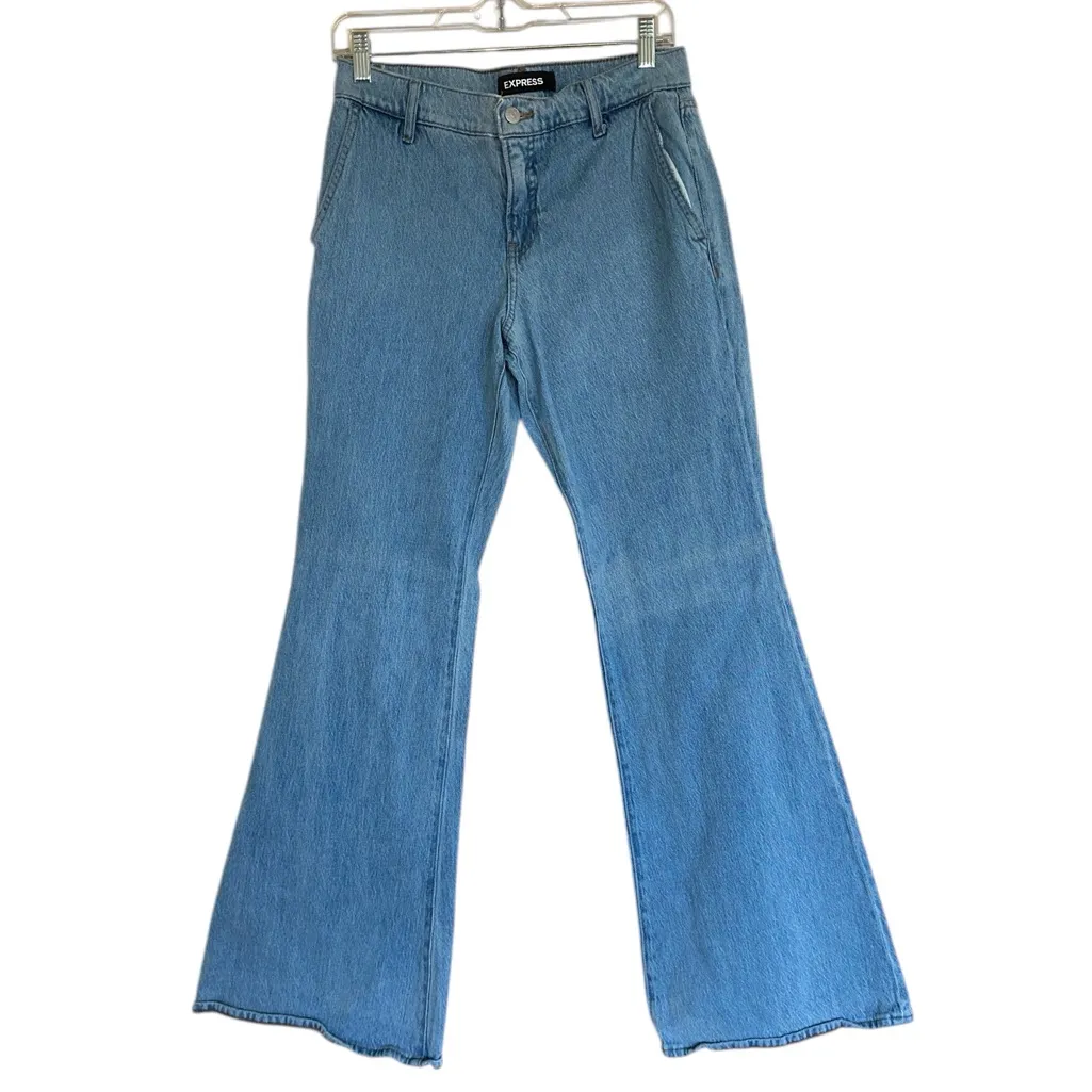 NWOT EXPRESS Mid Rise Light Wash '70s Flare Jeans BLUE Ultra Hyper Straight Jean - Image 5