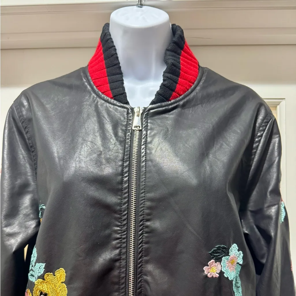 Groovy Monkey L Black Floral Embroidered Bomber Jacket Faux Leather Size L - Image 2