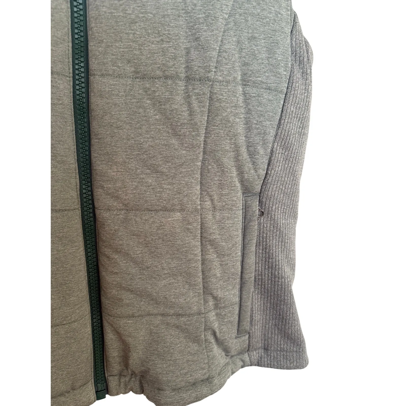 Athleta Hooded Puffer Lookout Vest Women’s Sz L Green Soft Insulated Pockets Zip - Image 2