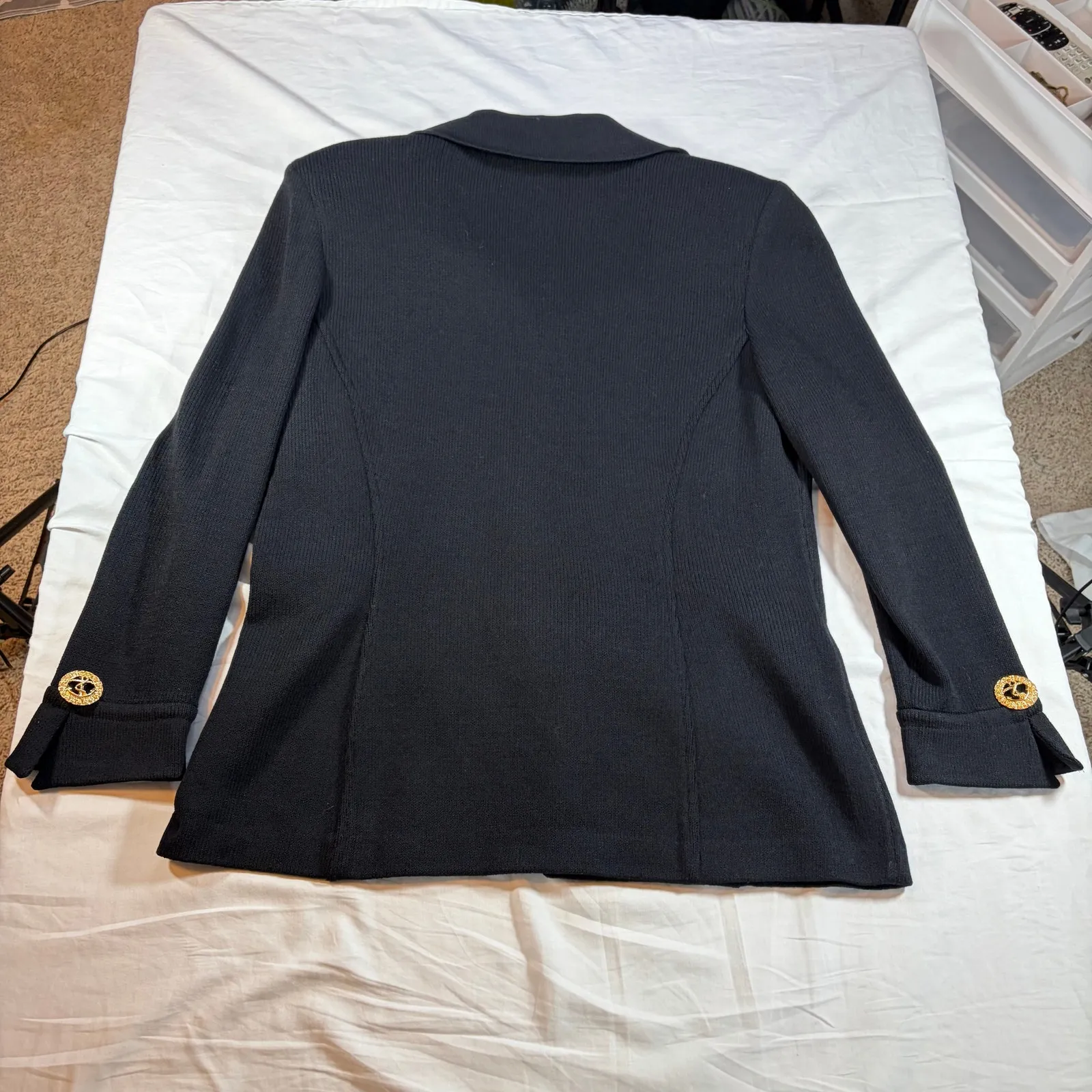 VTG St John Collection Marie Gray womens black knit jacket. Sz 10. gold buttons. - Image 5