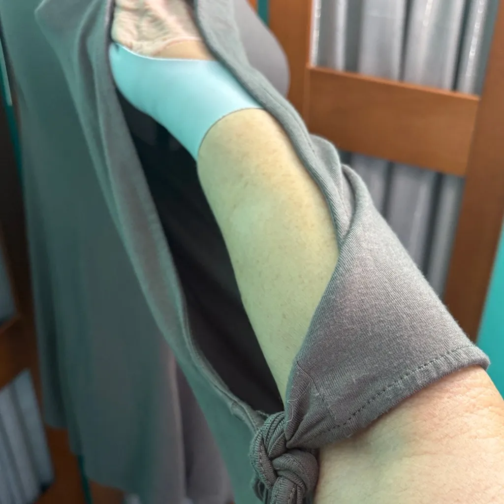 Simply Southern Collection Long split Sleeves with wrist ties - Image 7