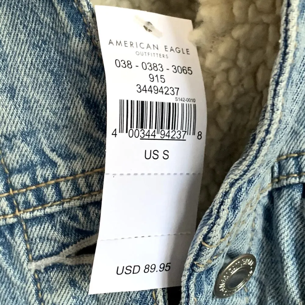 NWT American Eagle Outfitters Fleece Lined Trucker Denim Jacket in Blue - Image 7