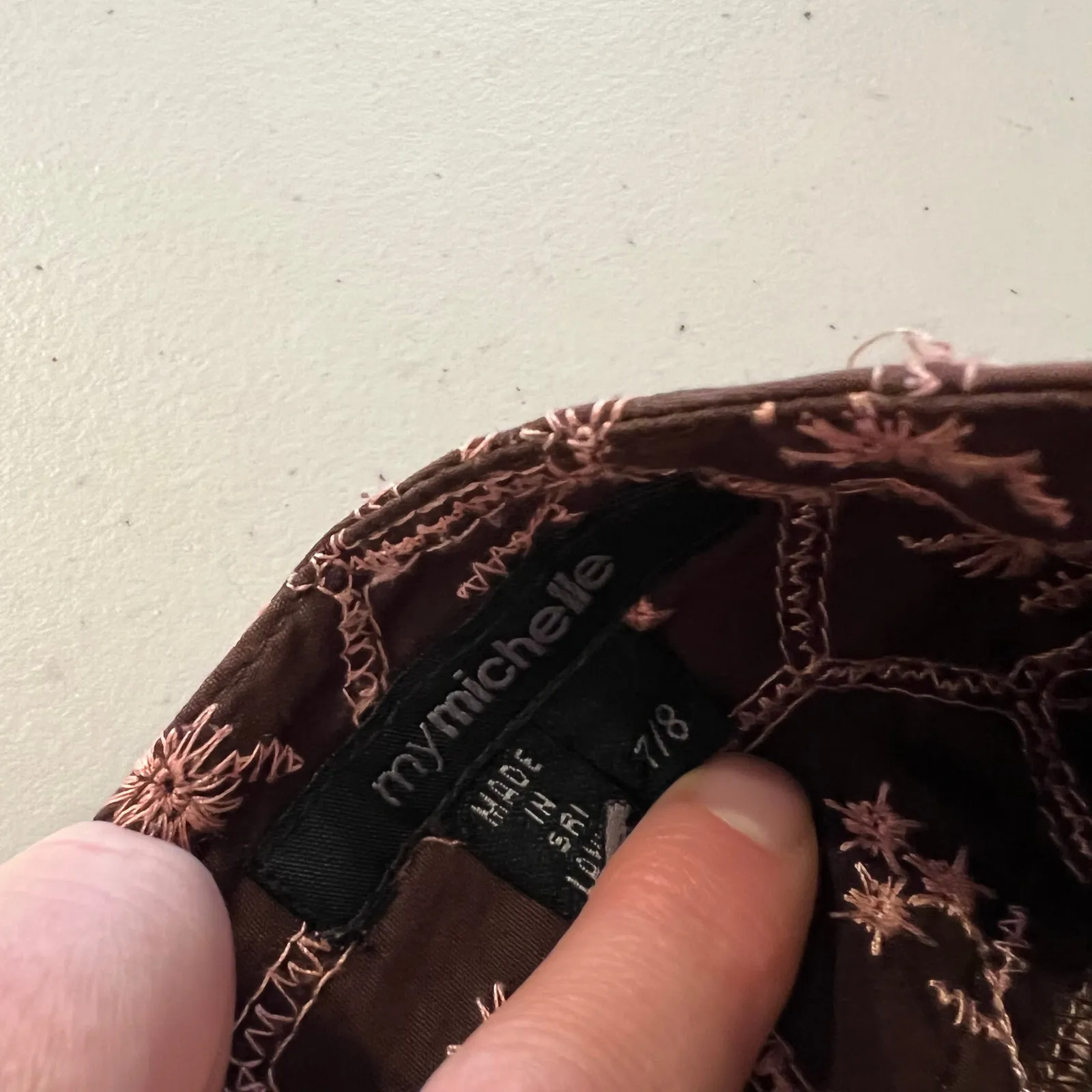 Vintage Y2K Brown Pink Floral Embroidered Bow Detail Mini Skirt Size Medium - Image 8