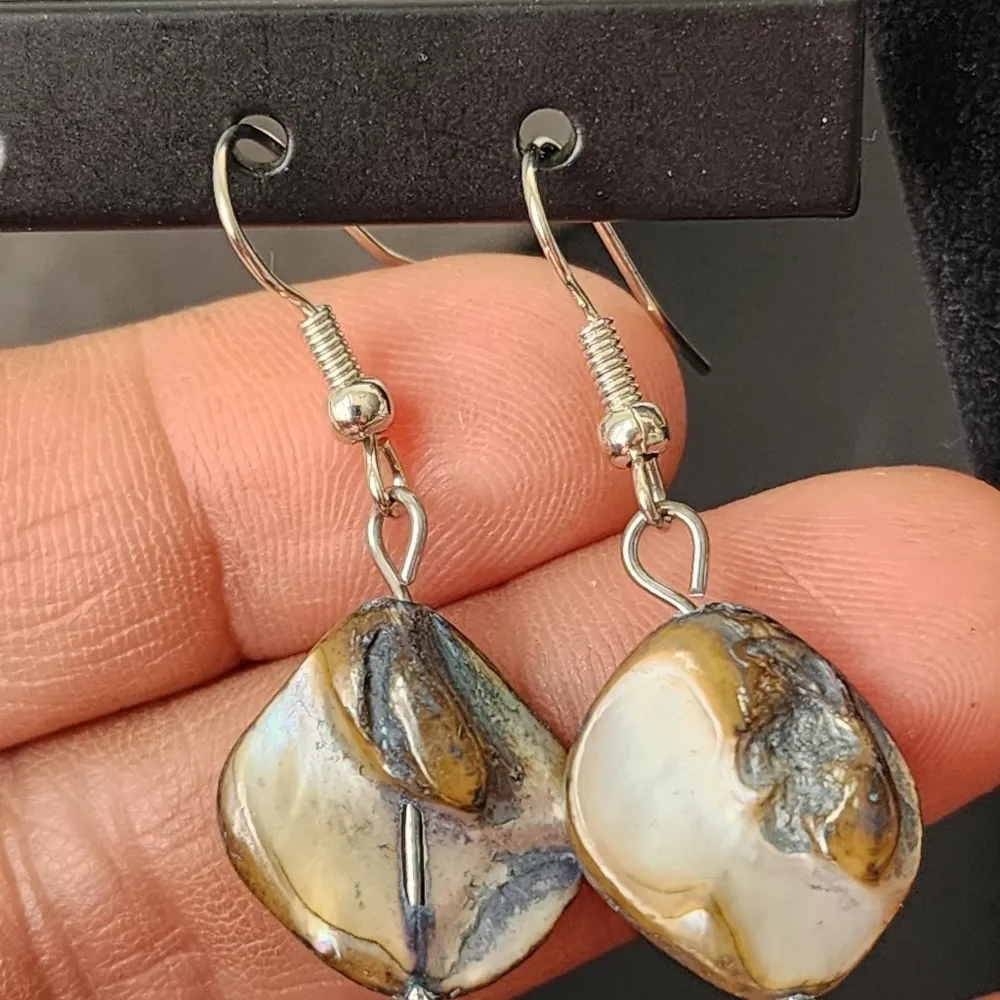 Beachy Silver Grey Shell Sead Bead and Crystal Long Necklace with Matching Earr… - Image 2