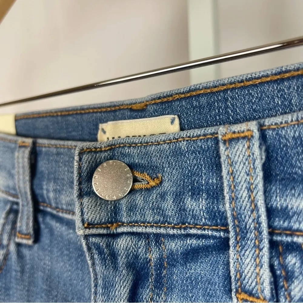 NEW L'agence Size 24 Audrey Mid Rise Denim Shorts Jorts Beachy Raw Hem Summer - Image 3