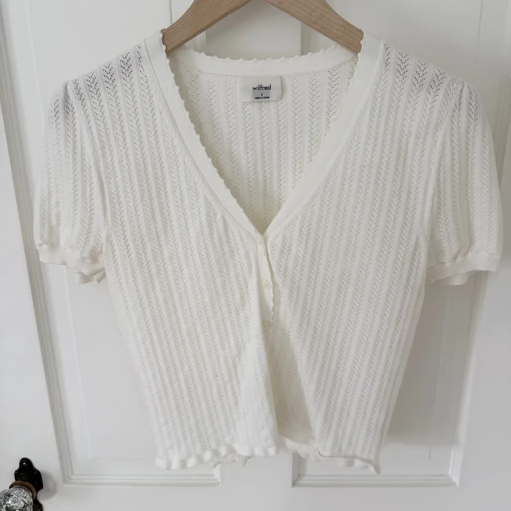 Aritzia Wilfred Estilo Pointelle Short Sleeve V-Neck Cardigan Top Light Birch S - Image 3
