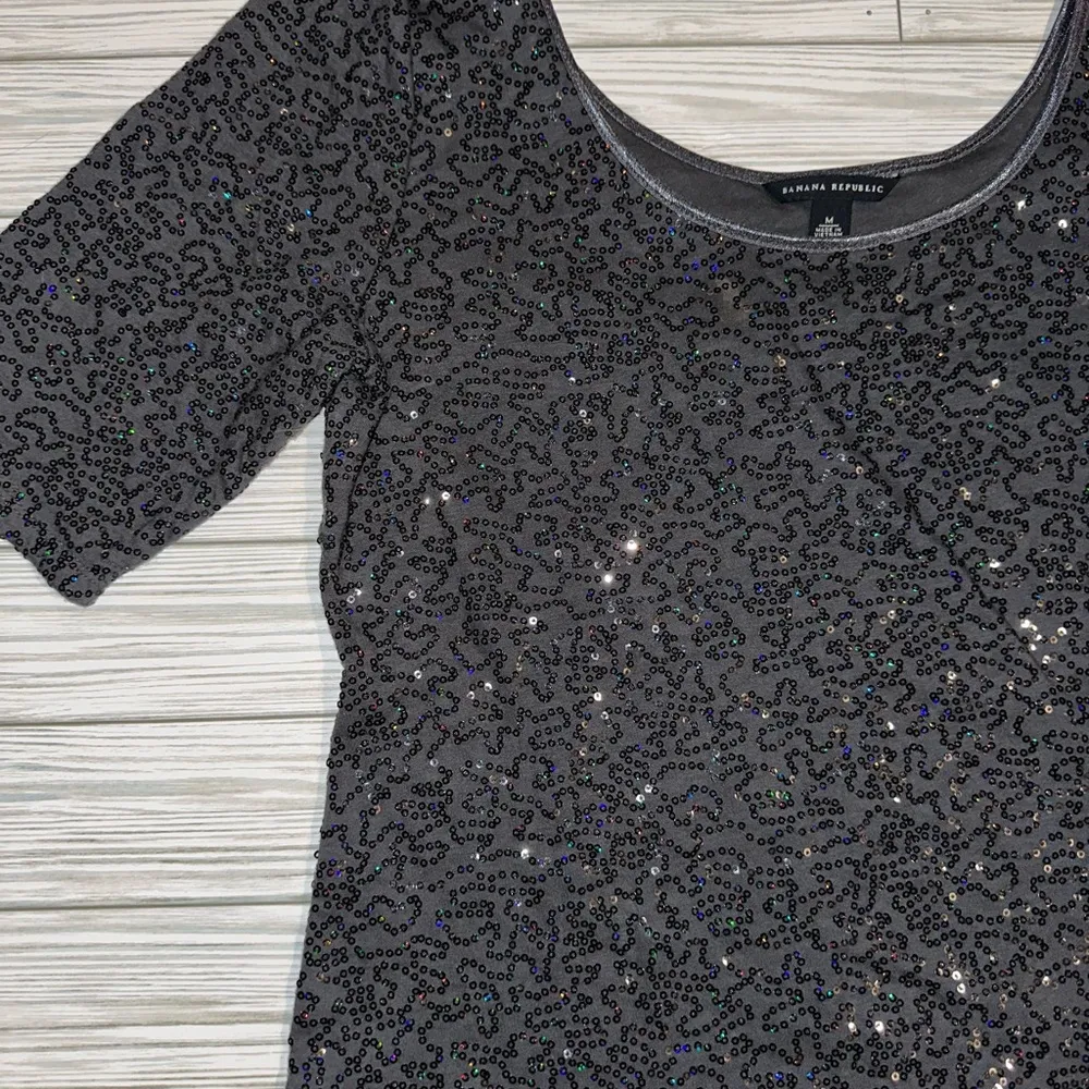 Banana Republic Sequin Sparkle Gray Shirt Blouse - Image 2