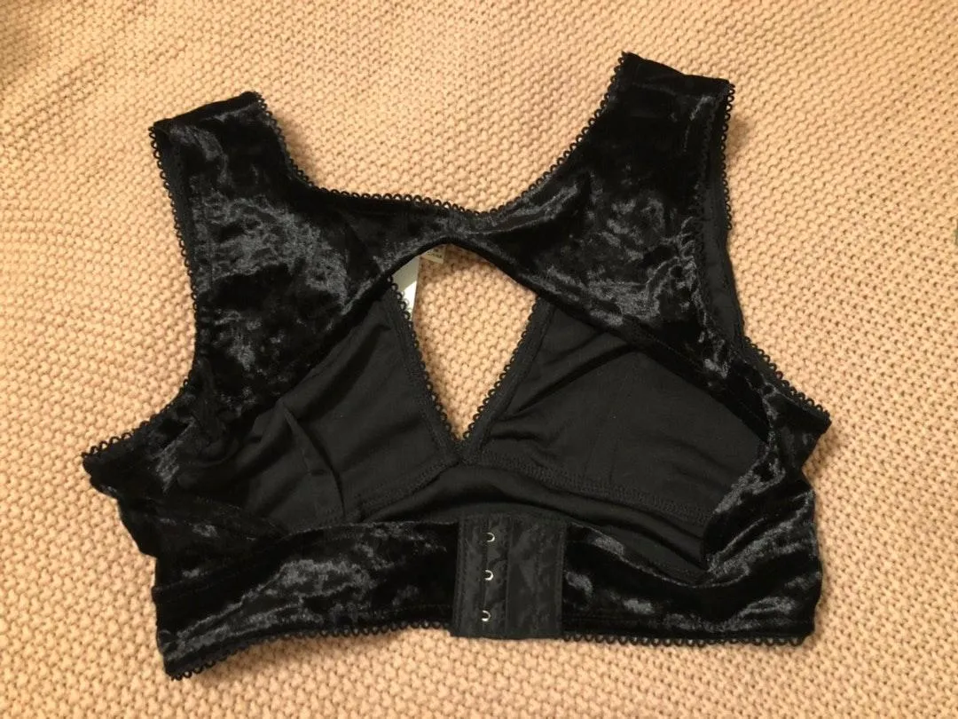 Velvet Bralette Black Size M - Image 2