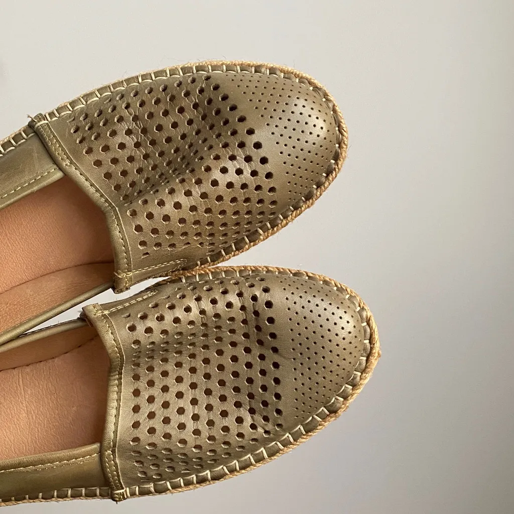 Pikolinos Soft Leather Perforated Slip On Loafers Jute Woven Bottom Size 38 Green - Image 6