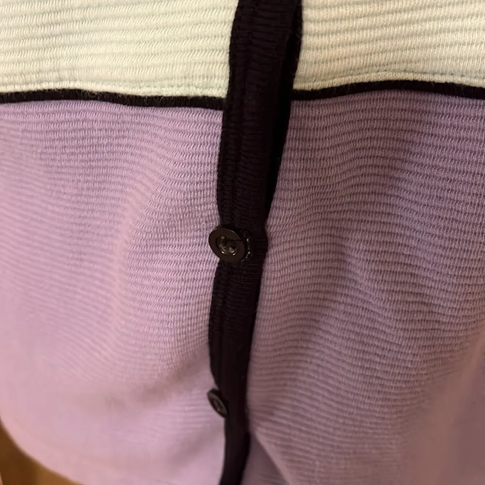 Croft and Barrow colorblock cardigan and tank top set size medium - Image 7