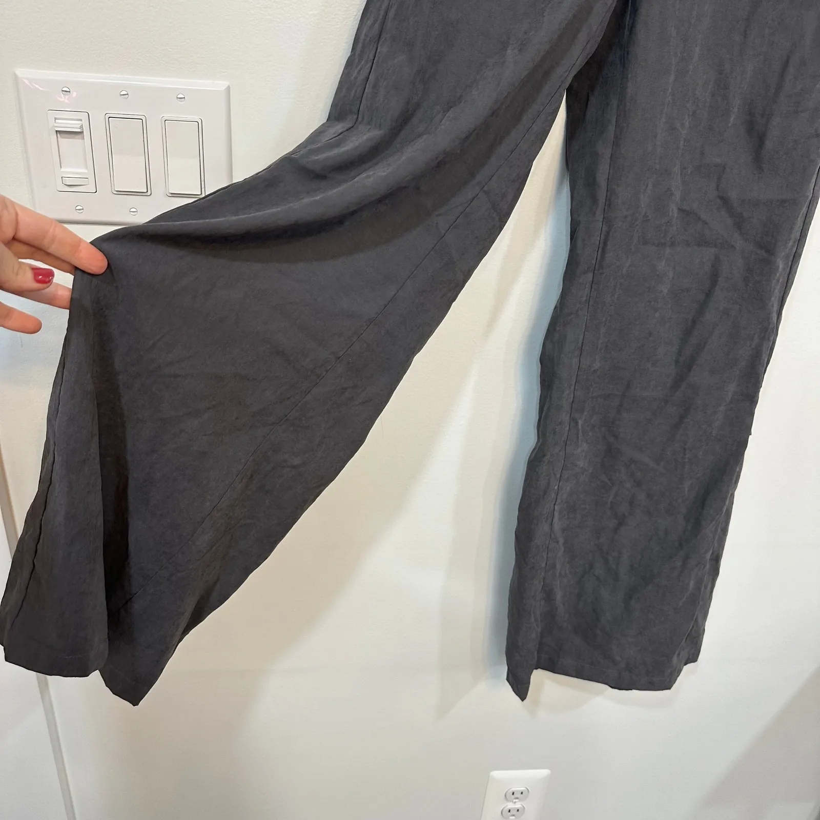 Halara Womens Pants Medium NWT Wide Leg Buckle Loose Fit Streetwear Trouser - Image 4