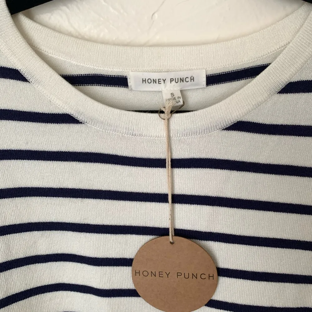 NWT Honey Punch Sweater▪️size S - Image 2