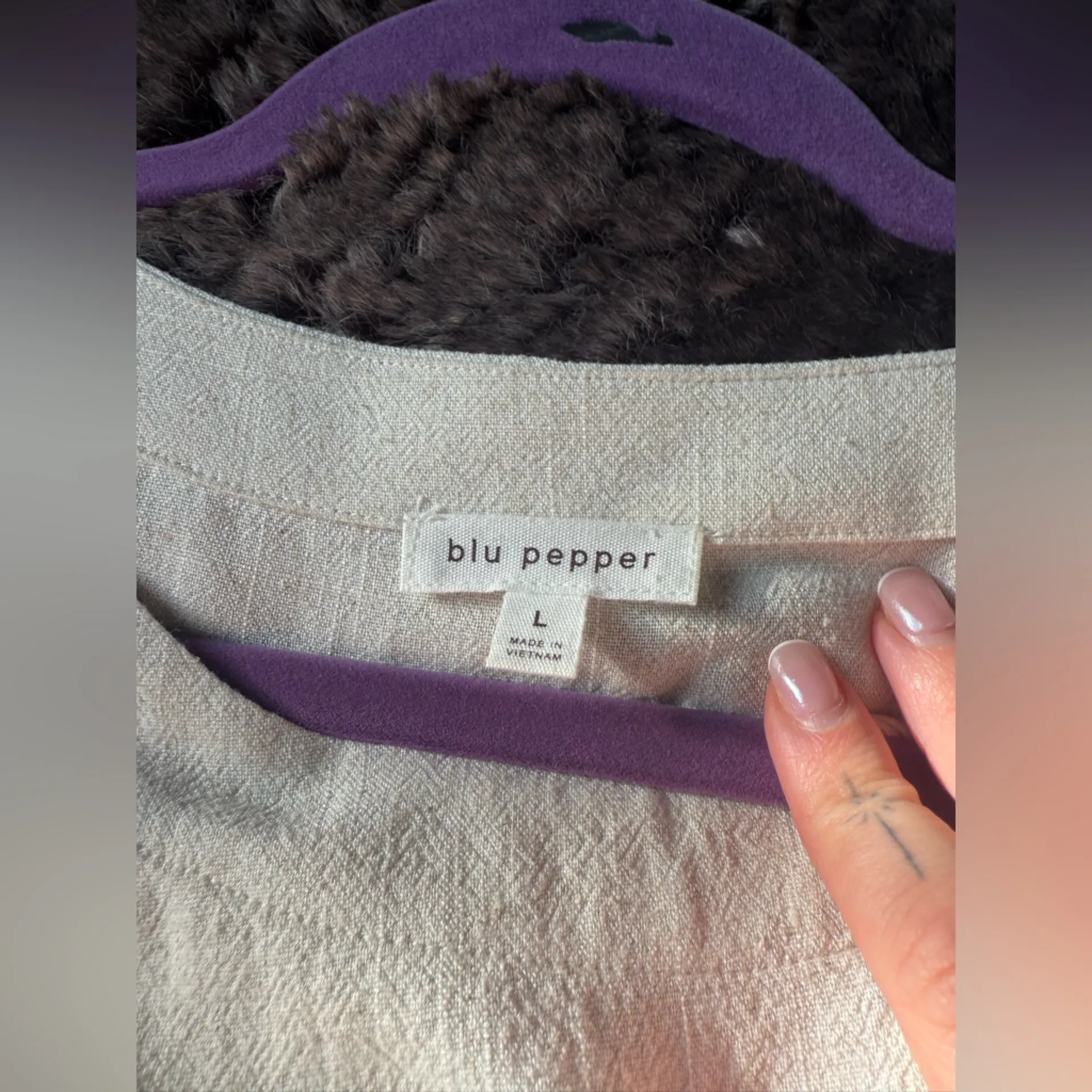 Blu Pepper Cream Linen Top - Image 3