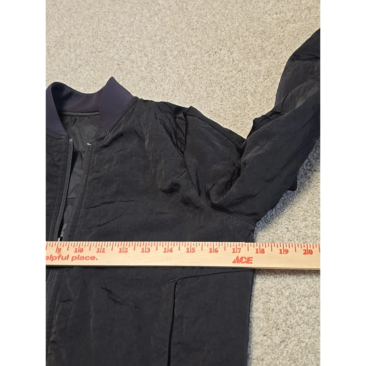 Lululemon Womens Reversible Non Stop Quilted Bomber‎ Jacket Black Sz 2 - Image 10
