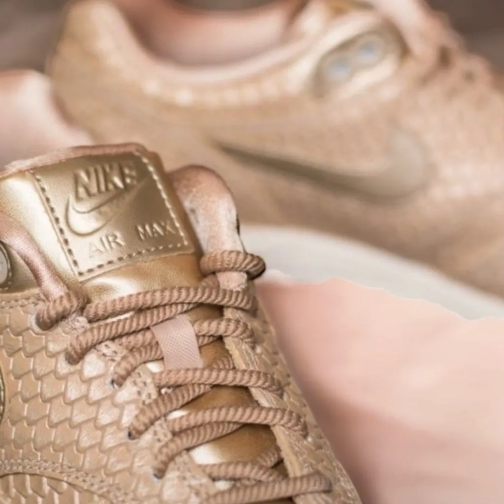 Nike  WMNS AIR MAX 1 PREMIUM - Image 4