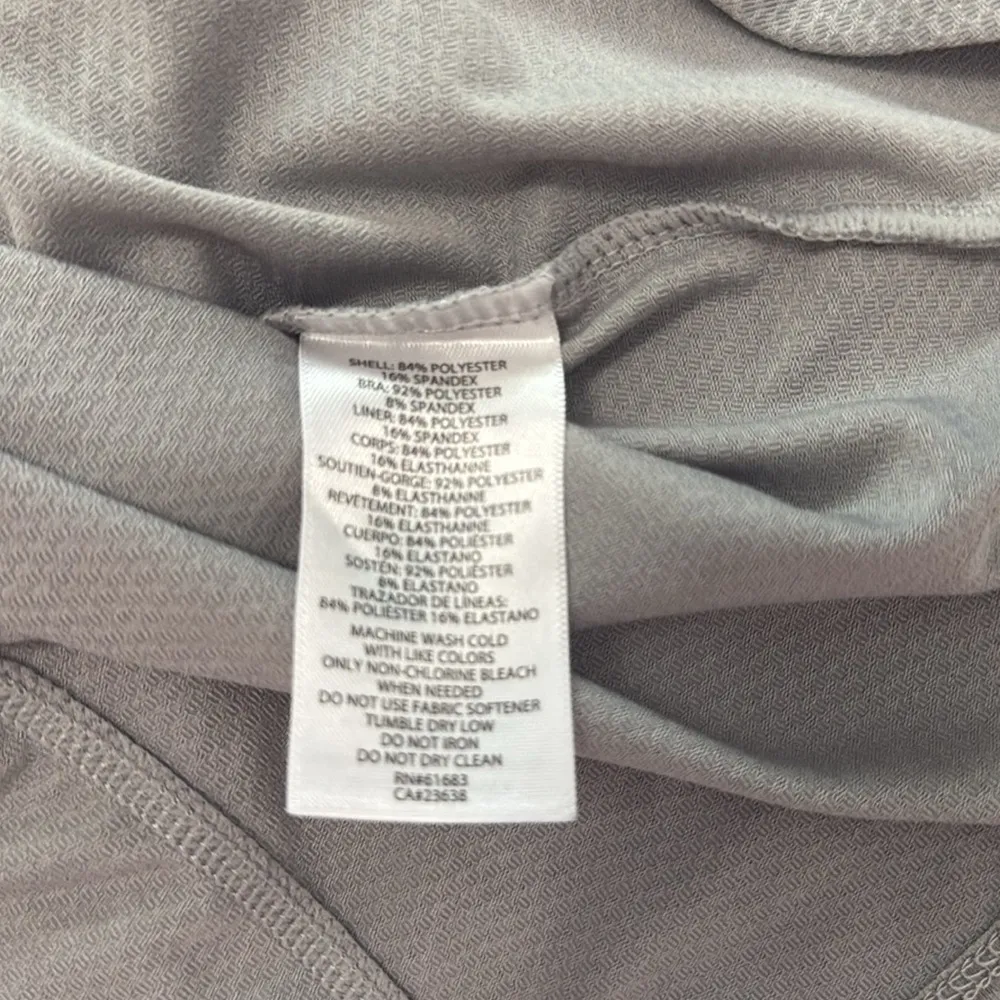 Jockey Gray/Grey and black Relaxed Cut Out Tank Top with built in sports bra Gray Size L - Image 9