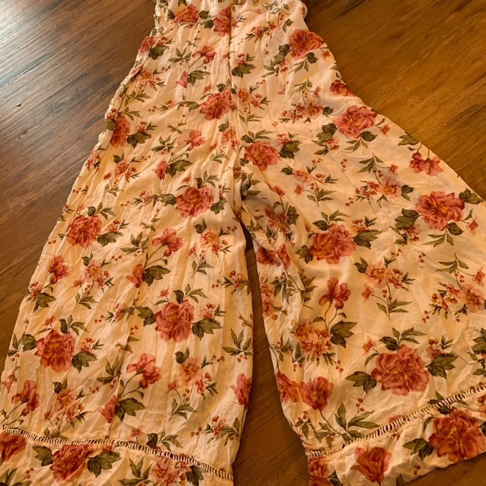 American Eagle Jumpsuit Womens 00 White One-Piece Floral Lattice Trim Wide Leg - Image 7