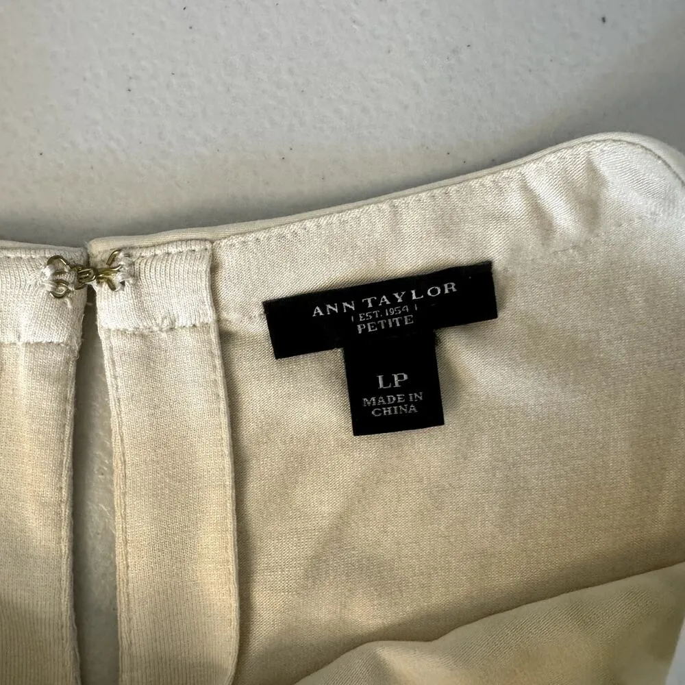 Gorg! Anne Taylor Green Overlay Floral Applique Green & Ivory Tank Petite Large - Image 2