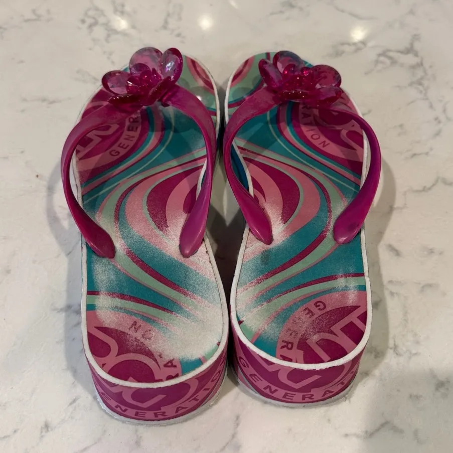BCBGeneration platform flip flops pink gem flower accent size 10 Y2K baddie - Image 3