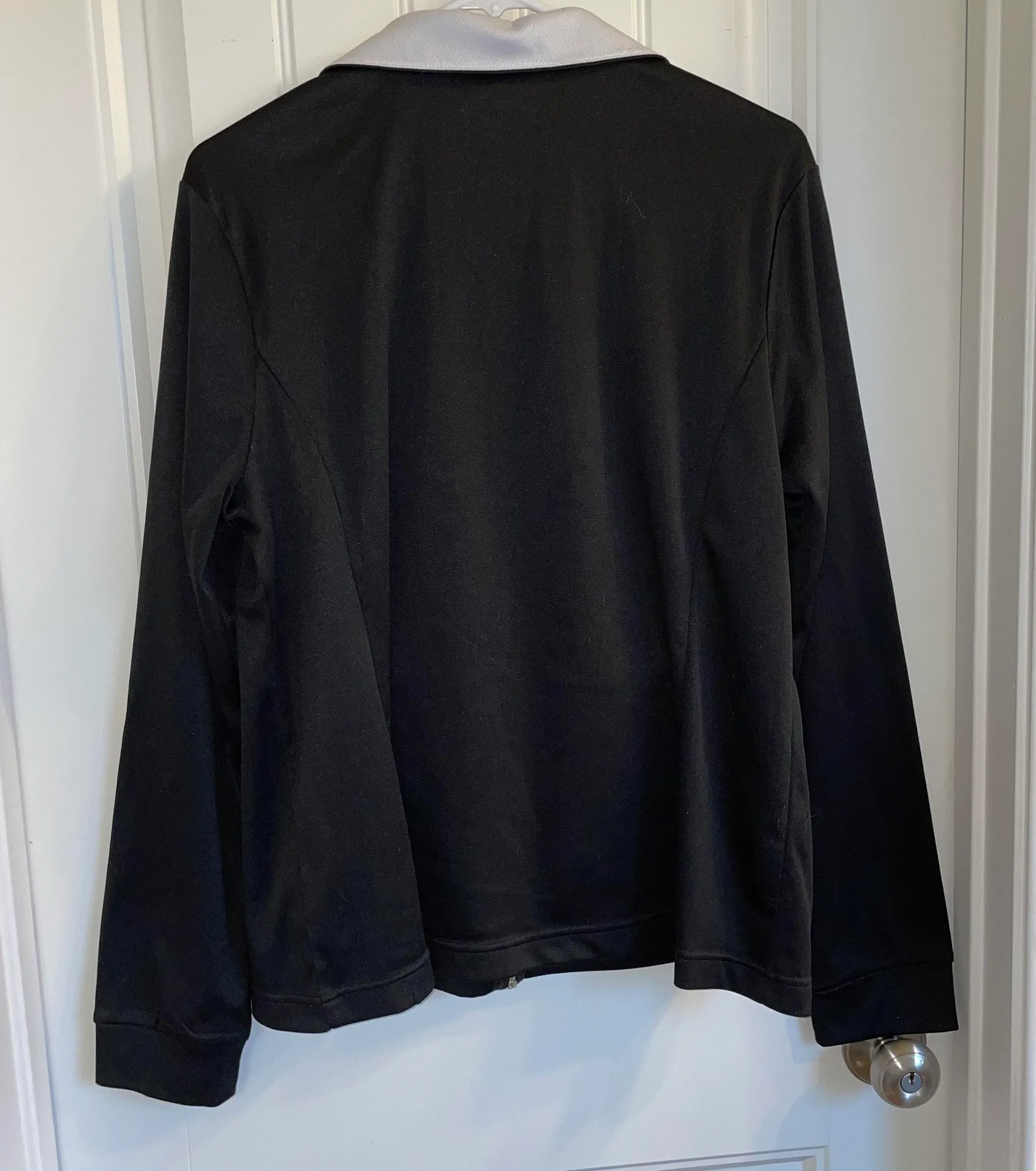 Now track jacket size XL - Image 3