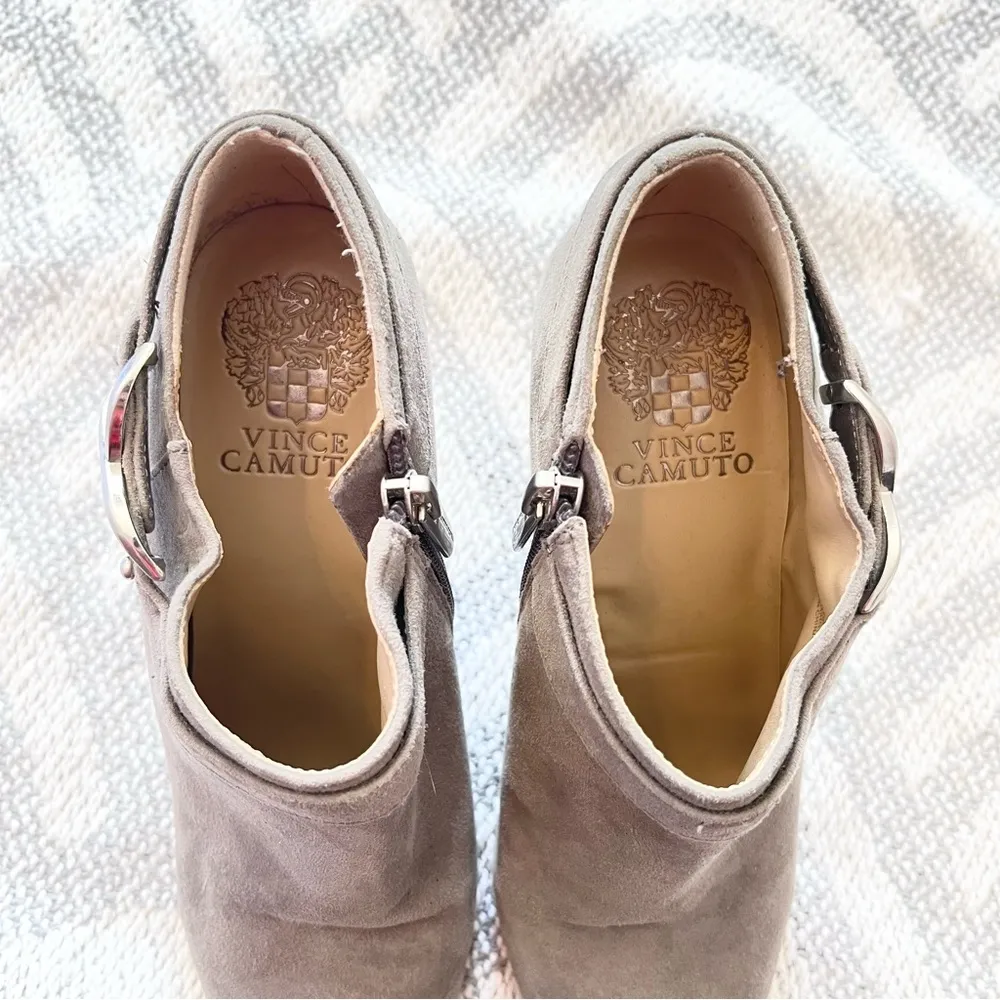 VINCE CAMUTO Venida Gray Suede Leather Heeled Ankle Booties 6 M - Image 7