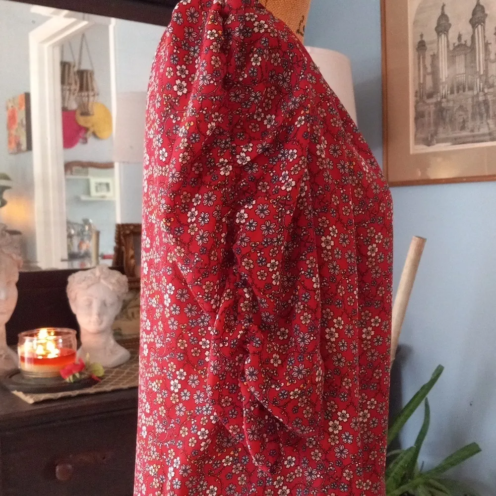 Max Studio Red Multicolored Floral Print Ruched Sleeve Blouse - Image 6