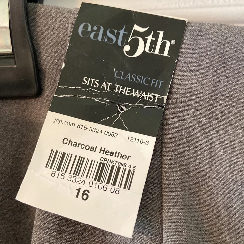 East 5th Charcoal Heather Trousers size 16 inseam 30” waist 32” some elastic - Image 3
